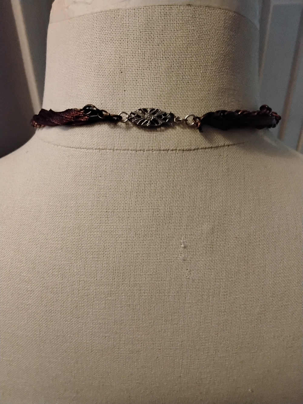 Custom  Made Rose Wreath Pendant Necklace - Brown and Pink - Picture 4 of 5